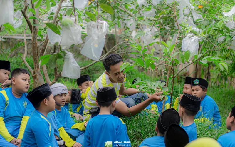Edukasi Agrobisnis Kemuning